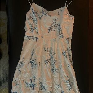 Chic Blue and White Coral Print Midi Dress